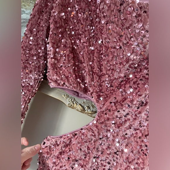 Y2K One sleeve cutout Pink Sequin Bodycoon dress size Small NWOT - Picture 4 of 4